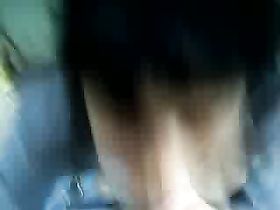 Шлюхе кончают в рот за школой