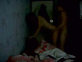 Вечерний секс молодых под фильм Рэмбо