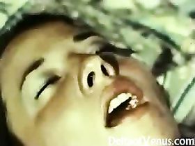 Девушки сосут большой член в винтажной эротике