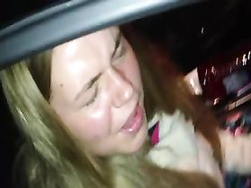 Марина отсасывает