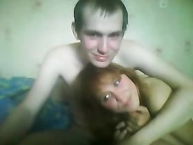 Жена подрочила и пососала член мужу