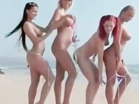 Фото голых моделей - эротика с красивыми девушками